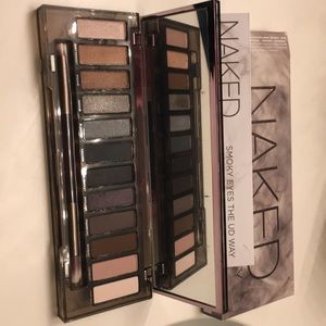 Urban Decay Makeup - Urban Decay Naked Smoky - BNIB w ULTA tag Urban Decay Makeup - Urban Decay Naked Smoky - BNIB w ULTA tag